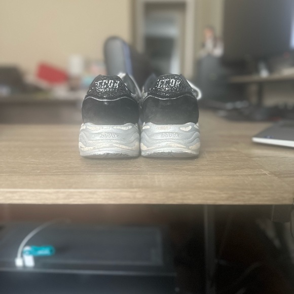 Golden Goose Runners-AUTHENTIC! - Picture 5 of 5